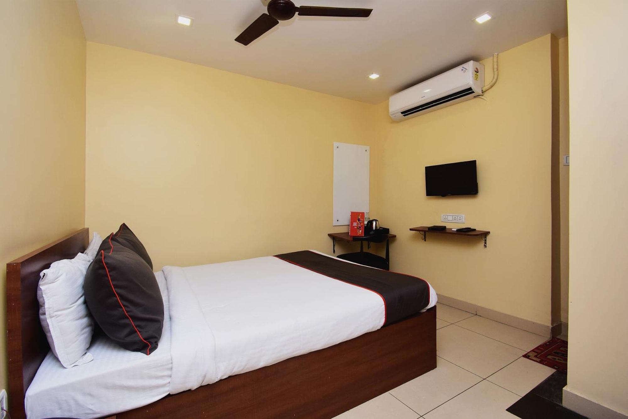 Super Collection O Gokul Residency Near Emami City Dumdum Opposite Raja Palace 호텔 Dum Dum 외부 사진